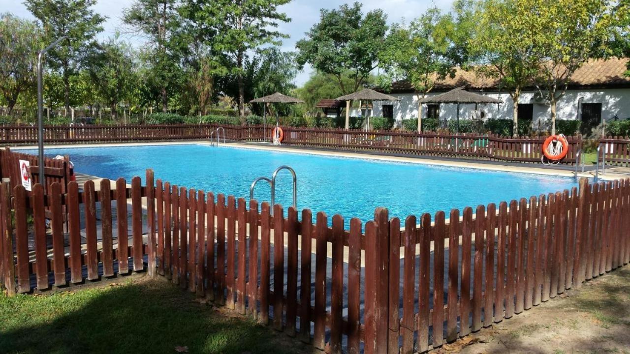 Kampaoh El Rocio Hotel Exterior photo